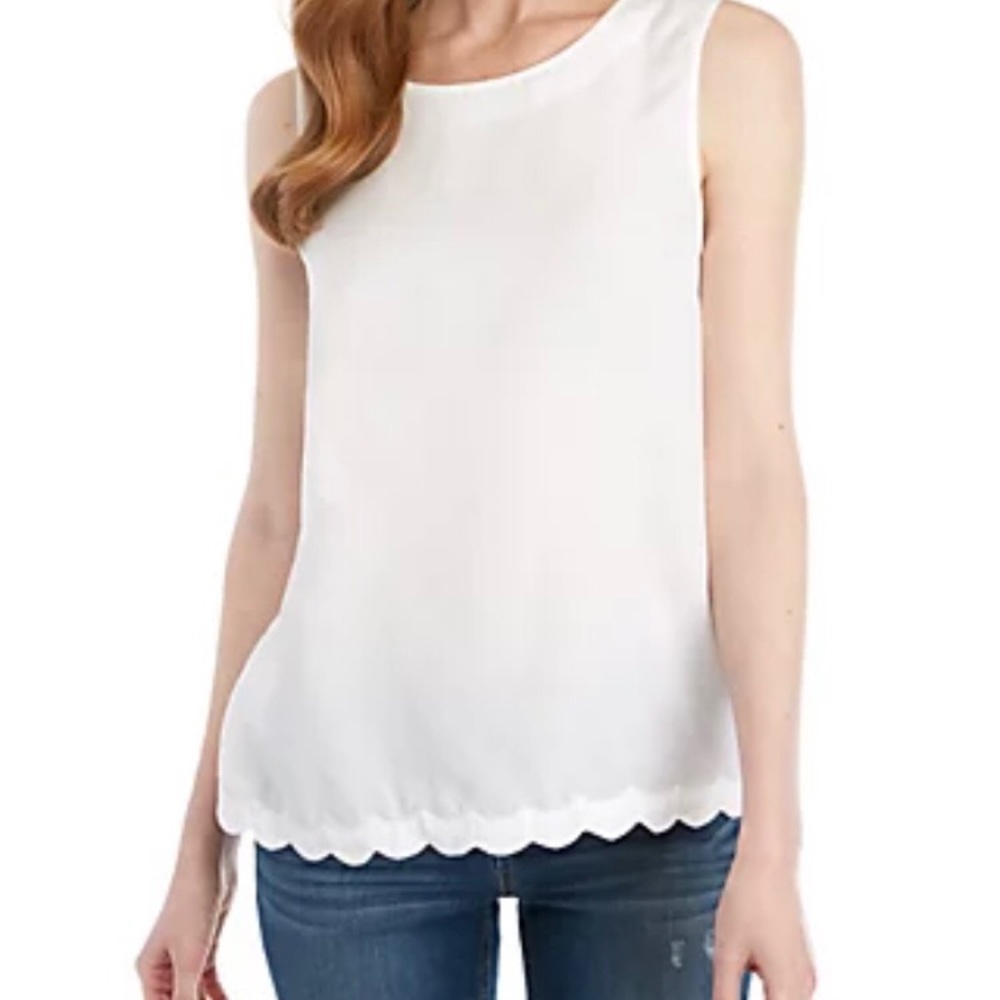 Crown & Ivy Sleeveless Scallop Hem Button Back Top